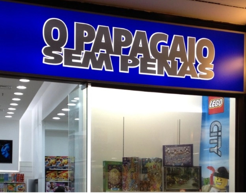 O Papagaio sem Penas 