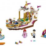 Lego Barco de Celebração Real da Ari2