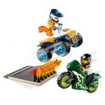 LEGO-CITY-Equipa-de-Acrobacias-60255-2