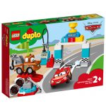 LEGO-DUPLO-Dia-da-Corrida-de-Faisca-McQueen-10924-1