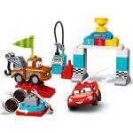 LEGO-DUPLO-Dia-da-Corrida-de-Faisca-McQueen-10924-2