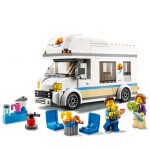 LEGO-CITY-Autocaravana-de-Férias-60283-2