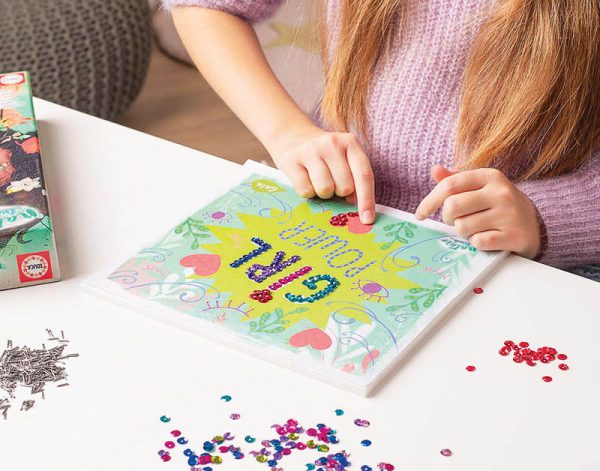 Quadro de lantejolas da marca EDUCA para criar obras lindas e coloridas.