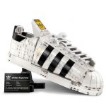 Lego-L10282-LEGO-CREATOR-adidas-Originals-Superstar-10282-